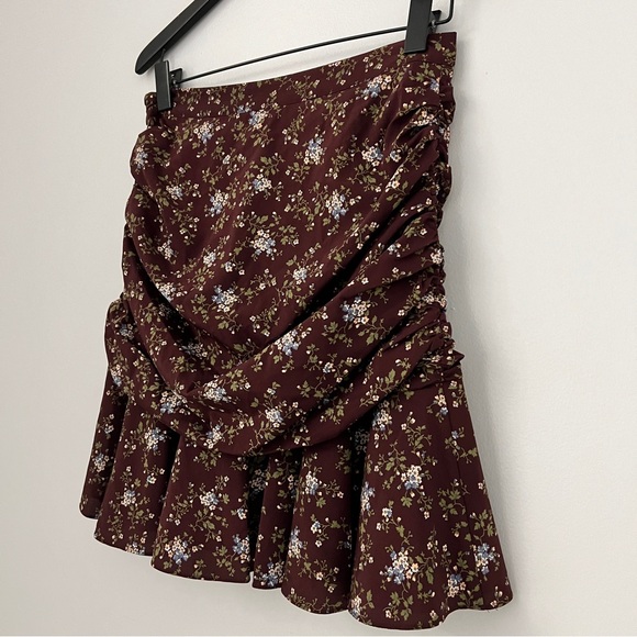 $398 NWT Veronica Beard Taras Silk Skirt in Merlot Multi Sz 00 0 2 4 6 8 10 - Picture 2 of 9